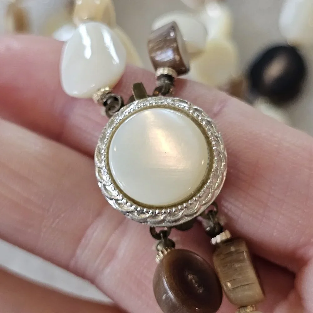 VTG 60s Polished Antler Slice Abalone Shell Beaded‎ Necklace Brown Cream 19